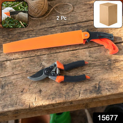 Folding hand saw included in pruning tool combo set