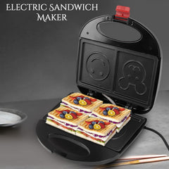 750W electric panini press making a grilled sandwich