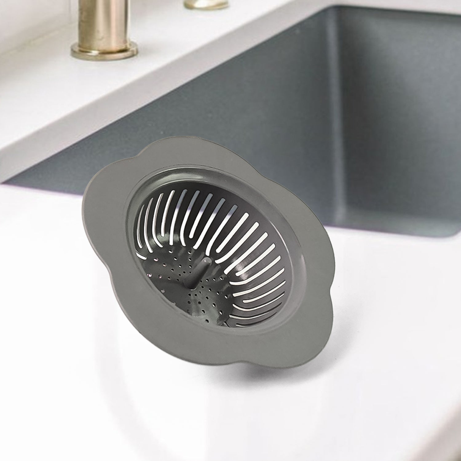 Supermom durable plastic flower-shaped sink strainer