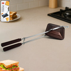 Apex sandwich toaster with clean crisp crust