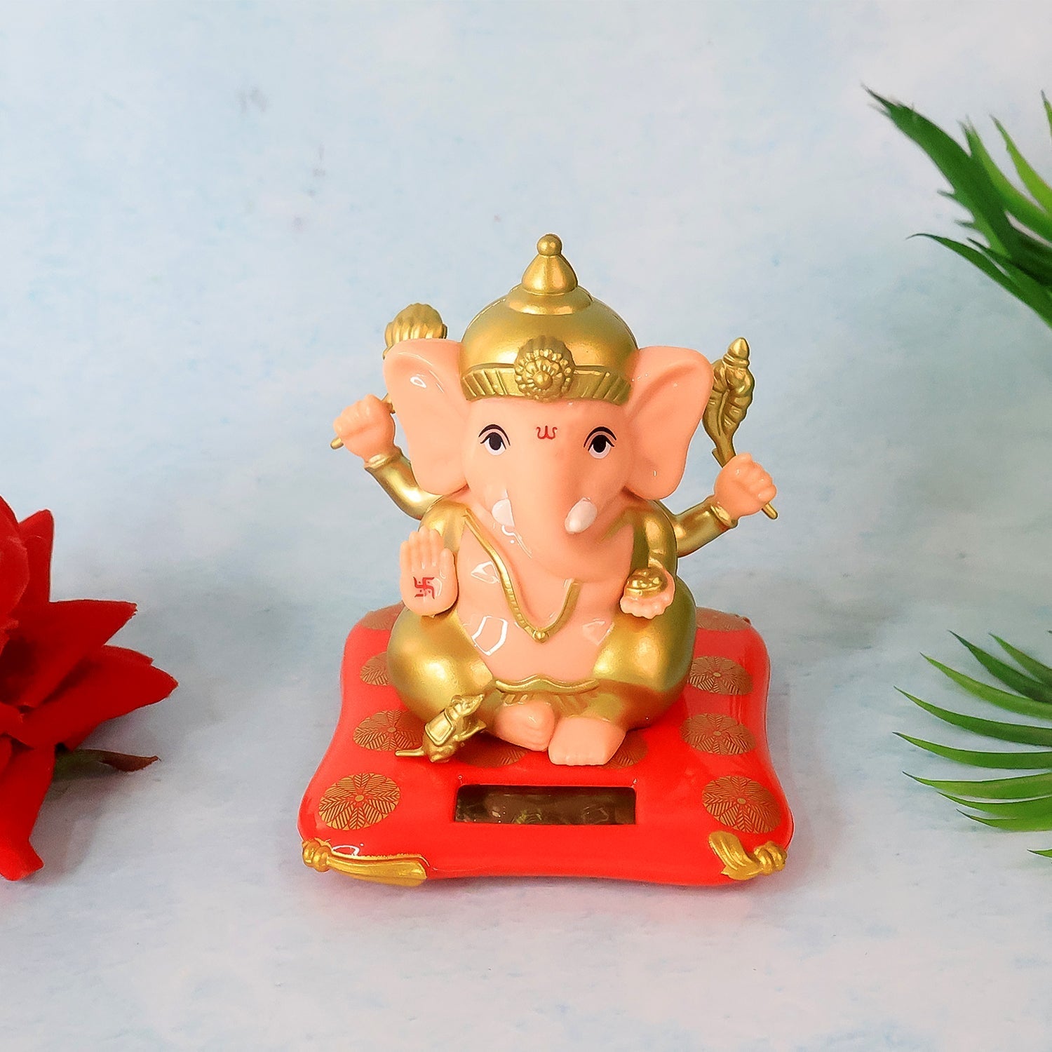 Medium Lord Ganesh Idol with solar-powered base