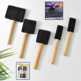 Set of 5 multipurpose sponge paint brushes with wooden handles