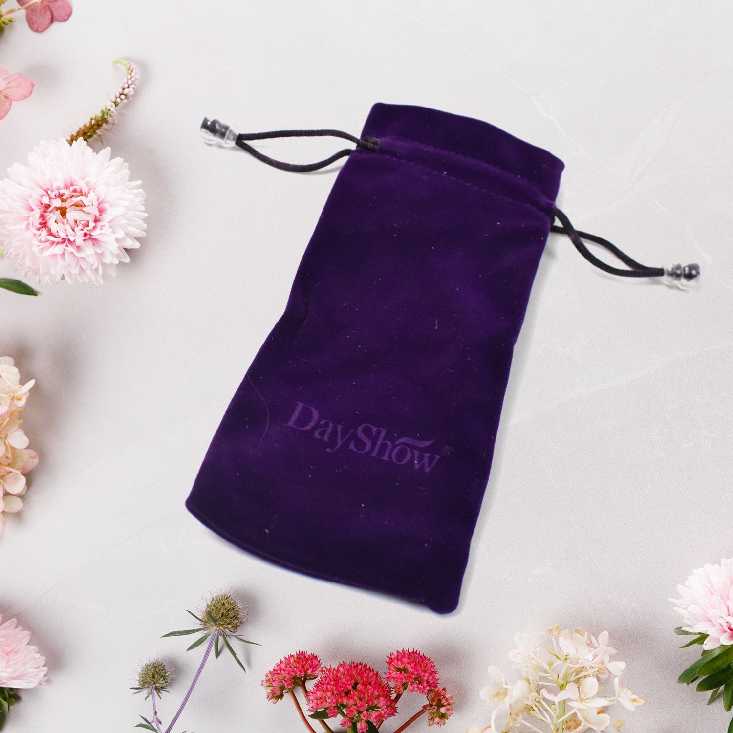Small fancy drawstring gift bag 18x7 cm by ChicCarry
