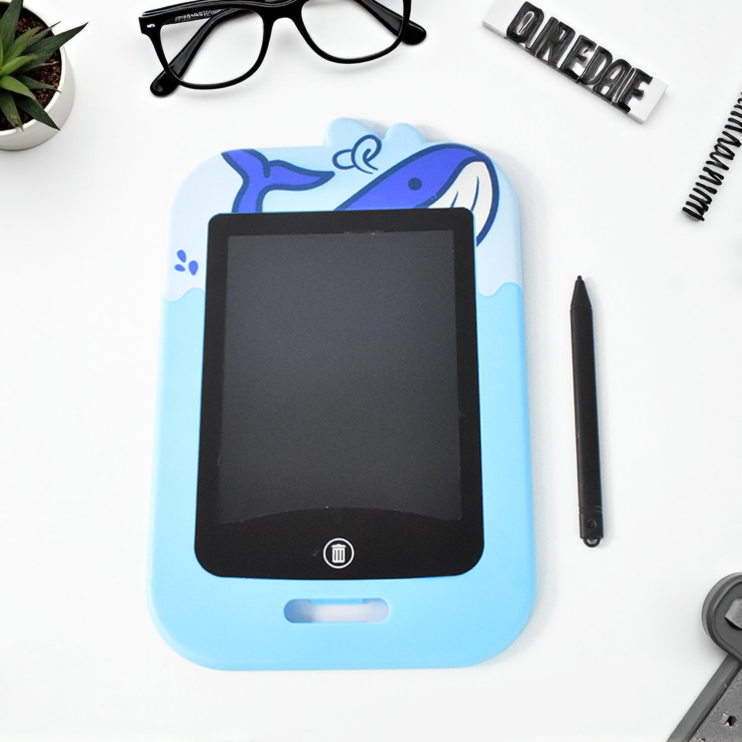 Kids Portable LCD Writing Tablet with stylus