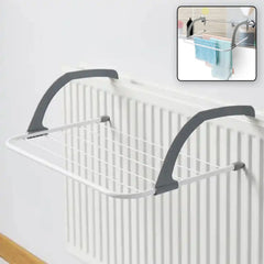 Foldable drying rack attached to door