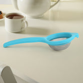 Apex Kadak stainless steel mesh strainer with plastic handle