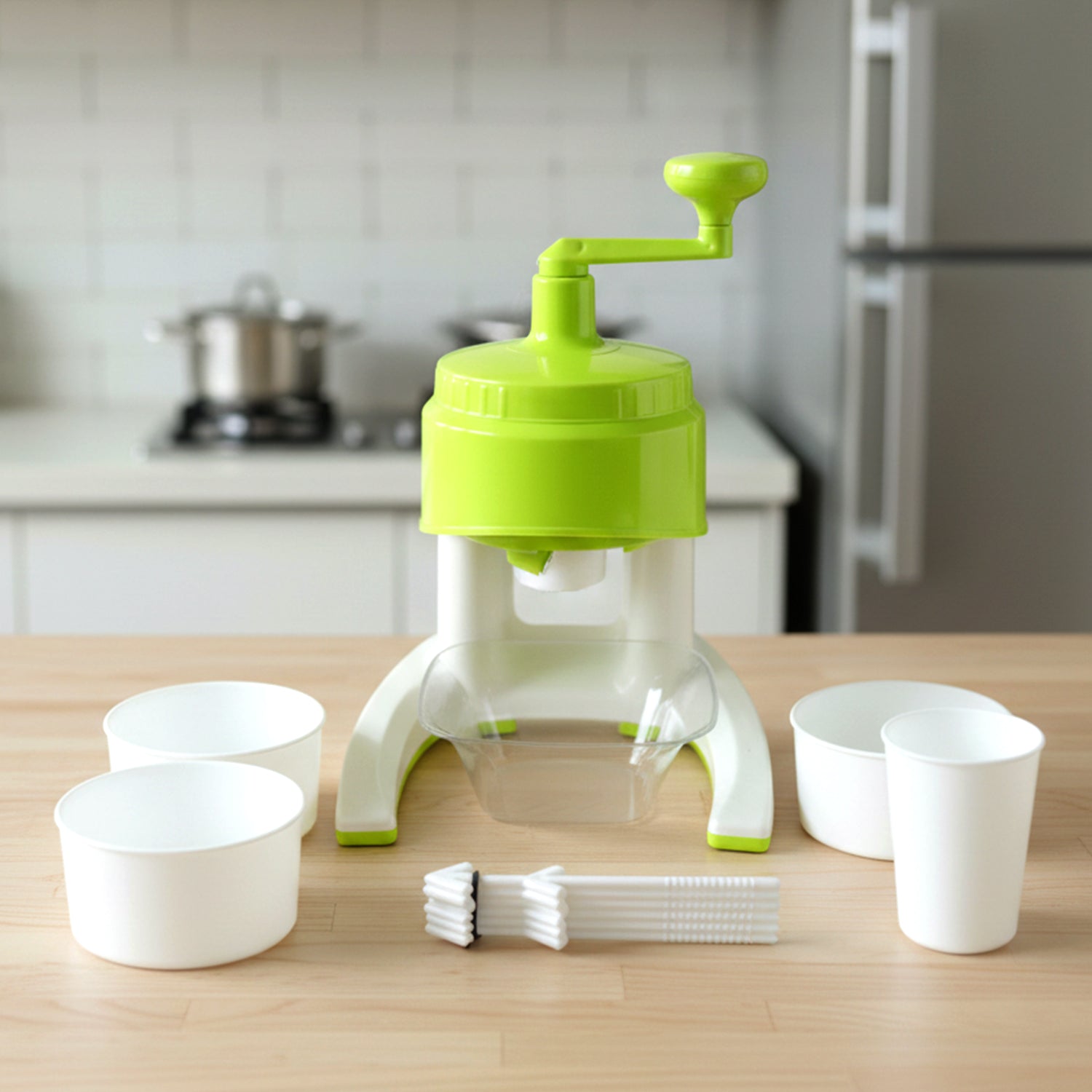Manual hand crank ice crusher snow maker machine