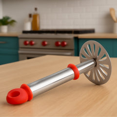 Stainless steel potato masher with horizontal handle