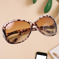 UV400 Sunglasses with Comfortable Fit and Durable Hinges