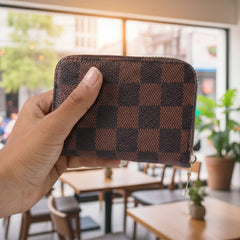 Zip wallet with multiple card slots