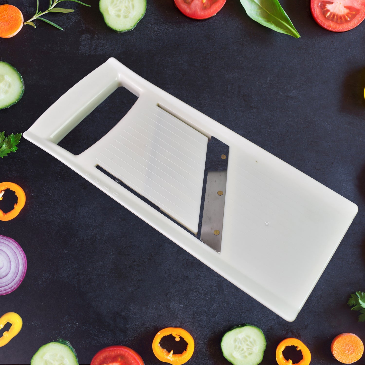 Adjustable slicer with stainless steel blade