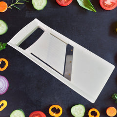 Adjustable slicer with stainless steel blade