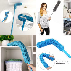 Foldable duster cleaning a ceiling fan
