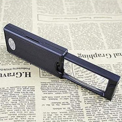 LightReach Magnifier handheld view