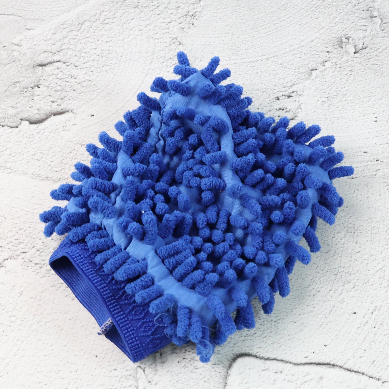 Super-absorbent chenille microfiber wash mitt
