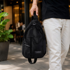 Waterproof Waist Bag, Shoulder Bags USB Charging Earphone Hook Sling Travel Bag (1 Pc / Mix Color)