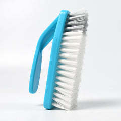 Kitchen sink cleaning brush with comfortable grip