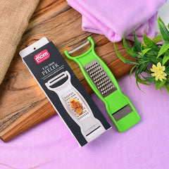 Kitchen peeler for fruits and vegetables
