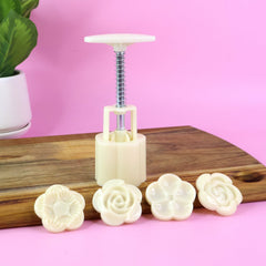 Delicious cookies & mooncakes made with floral press mold