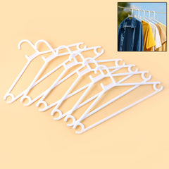 Set of 6 white plastic clothes hangers