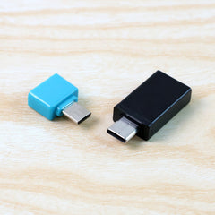 Type-C USB OTG adapter connecting pen drive