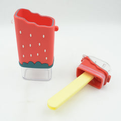 Close-up of adjustable shoulder strap on kids water bottle