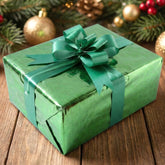 Metallic gift wrapping paper sheets with star print