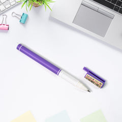 Large black gel pen with 0.5mm fine tip
