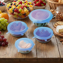 Food storage covered with flexible silicone lids