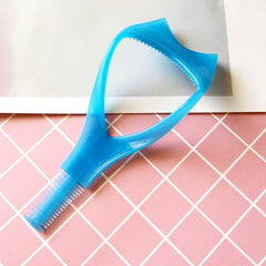 Eyelash tool with brush and comb for tidy lashes