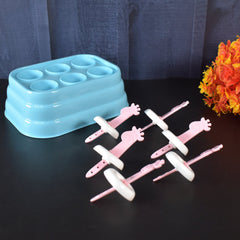 Frozen giraffe shaped popsicles made with the mold