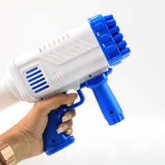 Durable bubble gun toy with multiple bubble holes