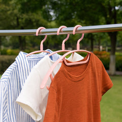 Durable Plastic Hangers Set