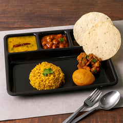 Raised rim plastic meal tray for neat plating