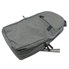 Thick cushioning on bag shoulders and back panel