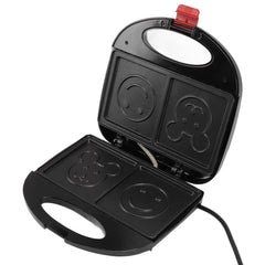 Non-stick cooking plates of 750W electric sandwich maker