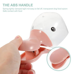 Ergonomic handle of pet food scoop and clip