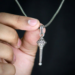 Bajrangi Gada pendant detailed view