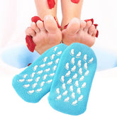 Soft moisturizing socks for dry, cracked feet