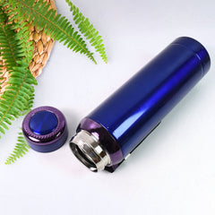Close up of bottle lid and mouthpiece