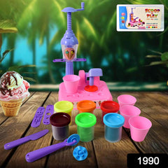 Rainbow colored dough included in Scoop Play Set