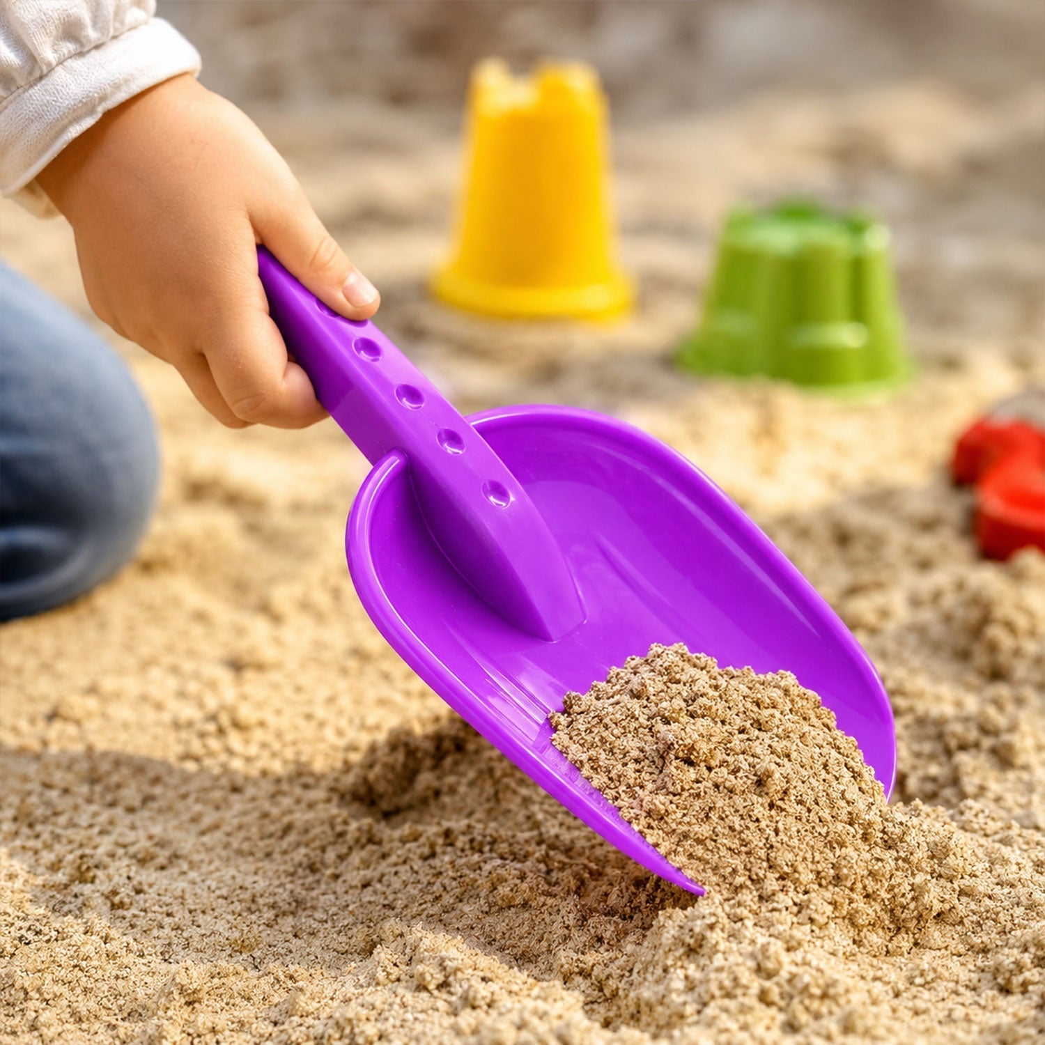 Kids beach sand shovel scoop toy