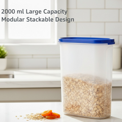Transparent 2000ml container storing dry beans, showing airtight freshness