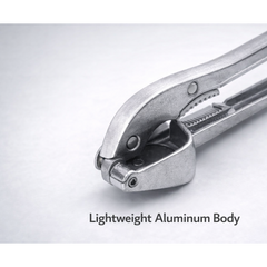 Garlic press tool with ergonomic design