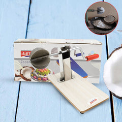 Coconut scrapper tool with sharp blades