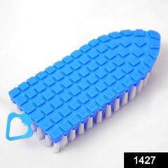 Close-up of flexible cleaning brush bristles