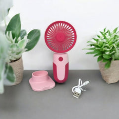 Portable USB desk fan with stand