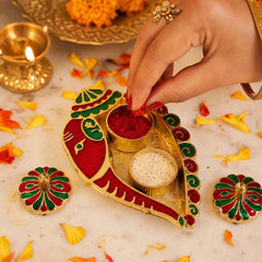 Kumkum holder puja tilak