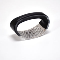 Garlic crusher featuring ergonomic grip handles