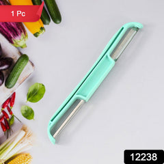 Sharp stainless steel blade of peeler